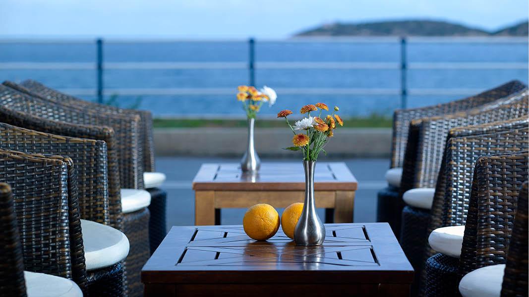 Restaurant og pool på Hotel Hermes, Kreta