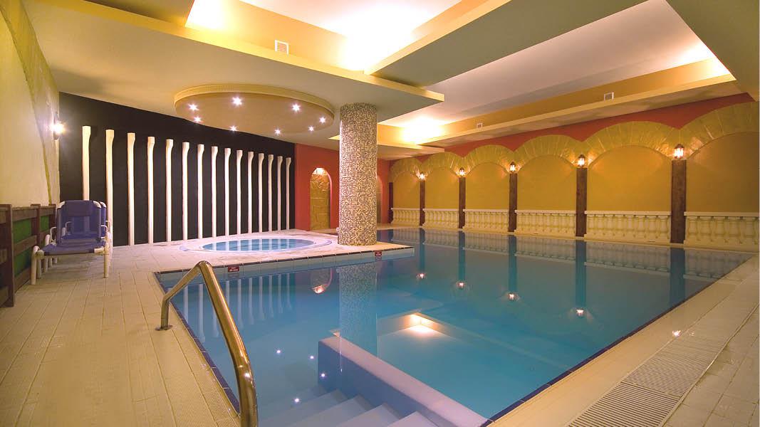 pool p sorada hotel malta